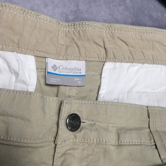 Columbia Mens Tech Shorts size 34 W x 10 L Canvas Cotton Stretch Cream Beige - Picture 6 of 13